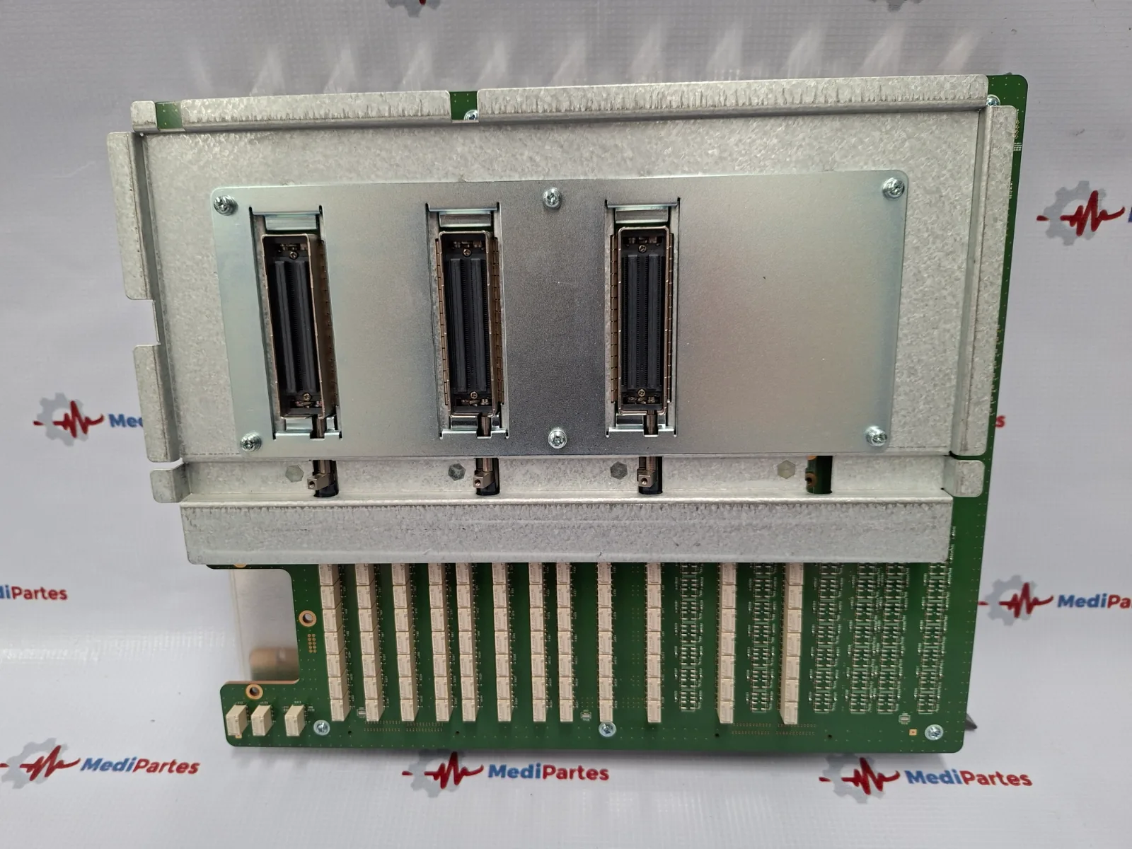 Placa de conexion VOLUSON P8 BT14